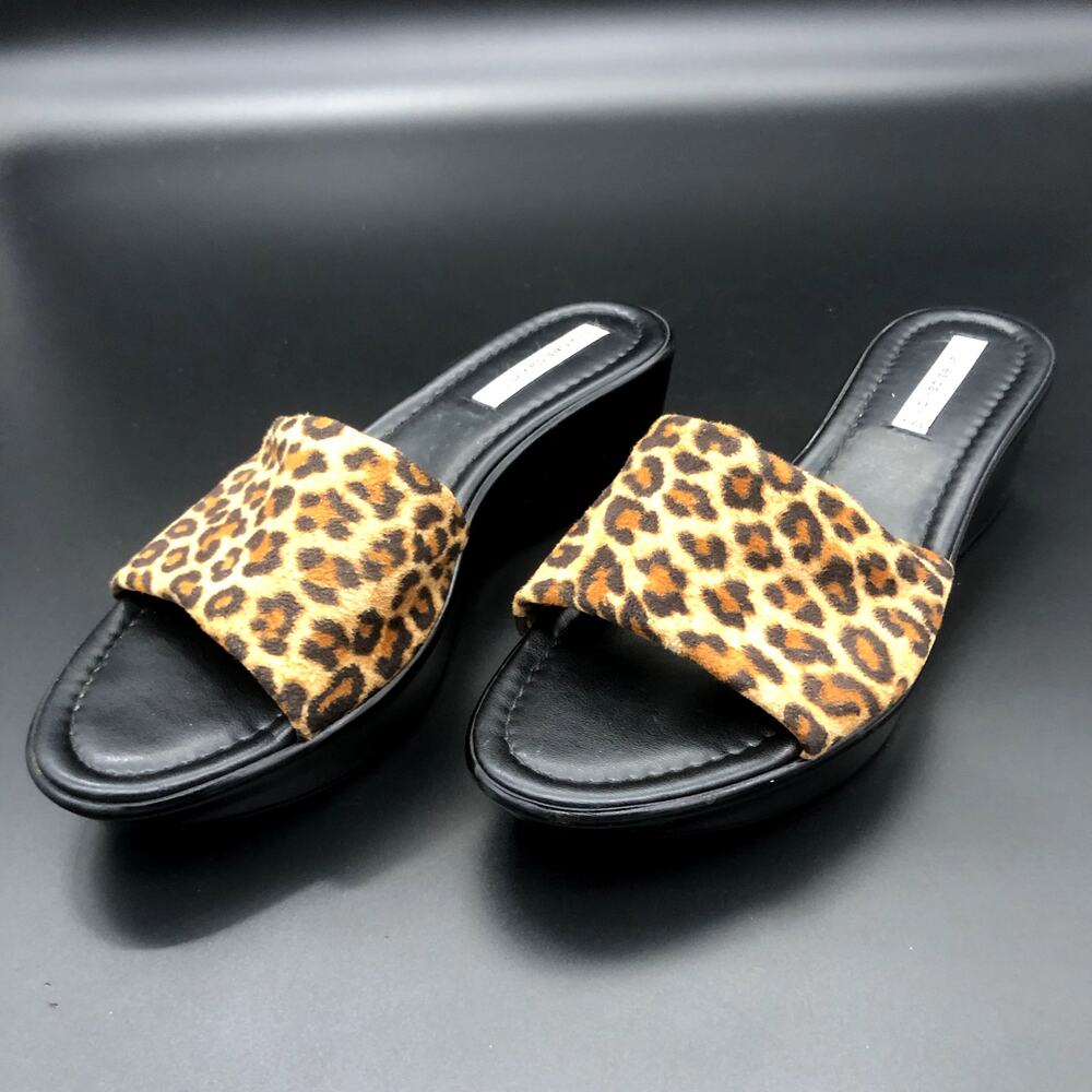 Charles David Cheetah Print Wedge Slides, Women's Size 7.5M/EUR 38